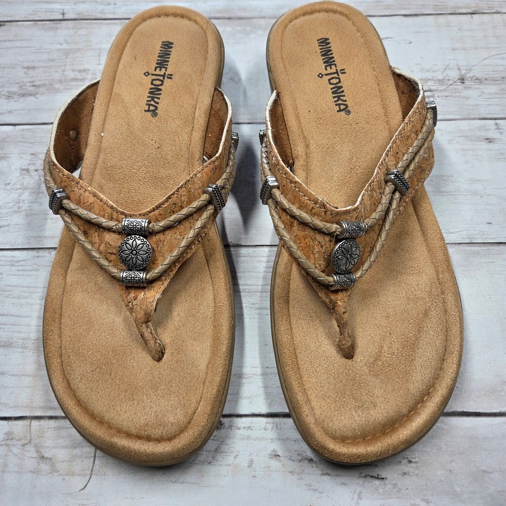 Minnetonka Sandals Women 9 Tan Real Cork GFC Thong Braided Western Medallion Low